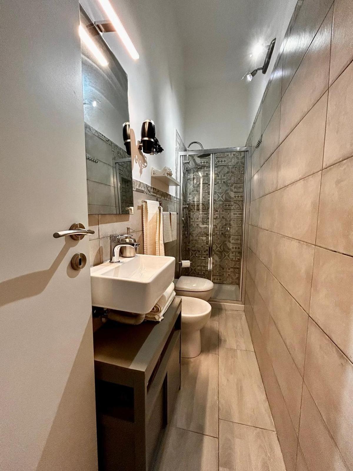 Rogadeo 28 Apartment บารี ภายนอก รูปภาพ